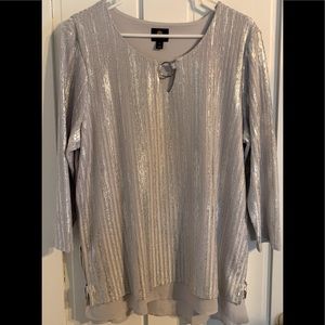 Woman’s blouse